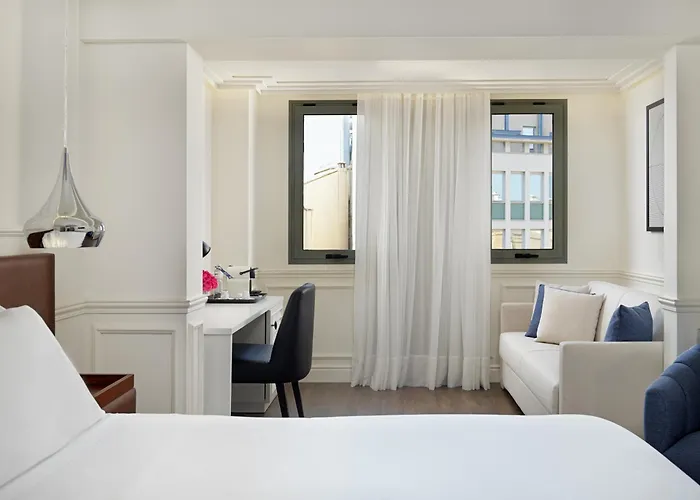 H10 Universitat (adults Only) Barcelona