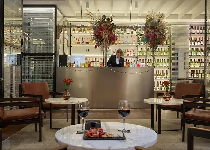 Hotel H10 Universitat (adults Only) 4*
