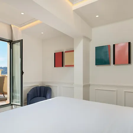 Hotel H10 Universitat (adults Only)