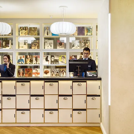H10 Universitat (adults Only) Barcelona