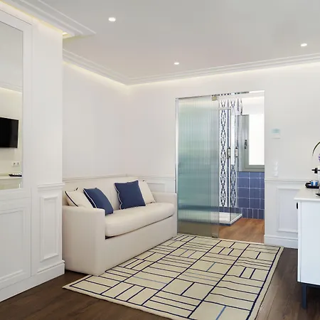 H10 Universitat (adults Only) Hotel