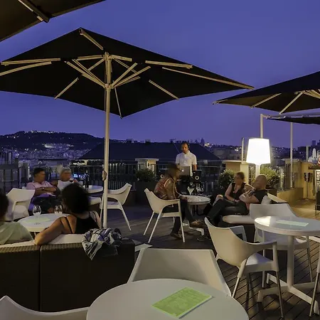 Отель H10 Universitat (adults Only) 4*