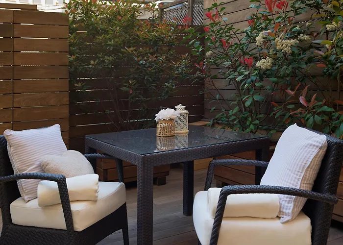 إتش 10 أونيفيرسيتات فندق برشلونة