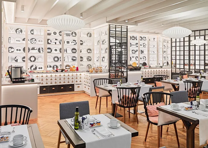 فندق إتش 10 أونيفيرسيتات برشلونة