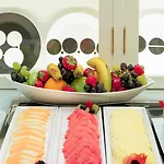 Hotel H10 Universitat (adults Only)