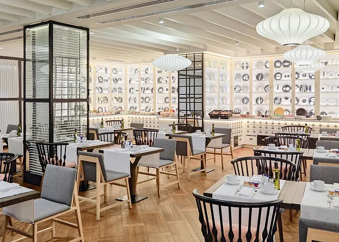 H10 Universitat (adults Only)