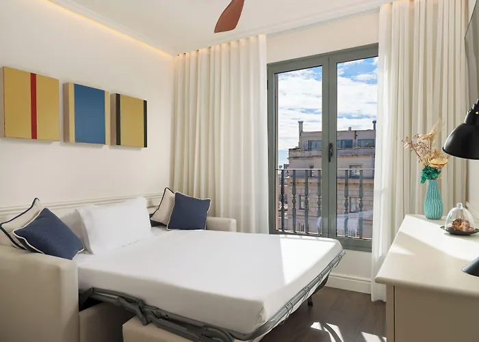 H10 Universitat (adults Only)